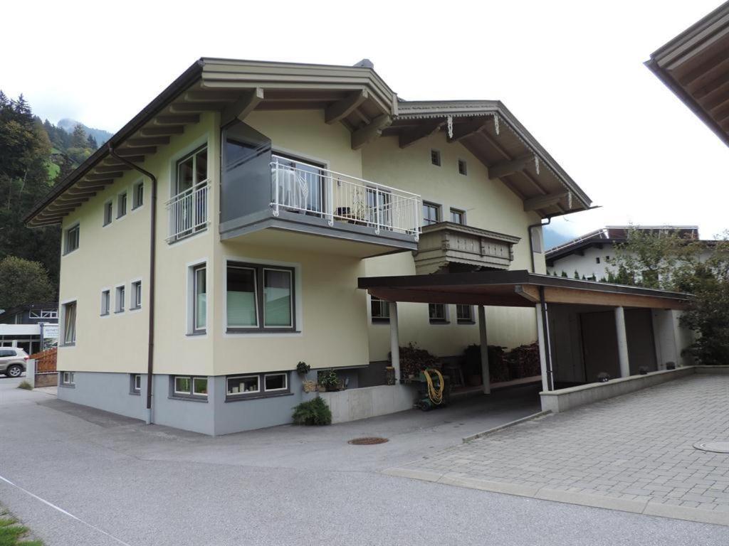 Haus Gruber Theresia 齐勒河谷采尔 外观 照片